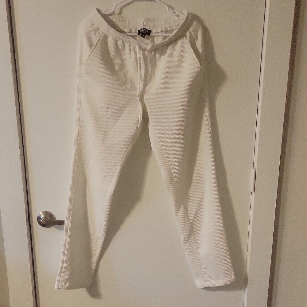Boohoo Men's Corduroy Pants in Cream